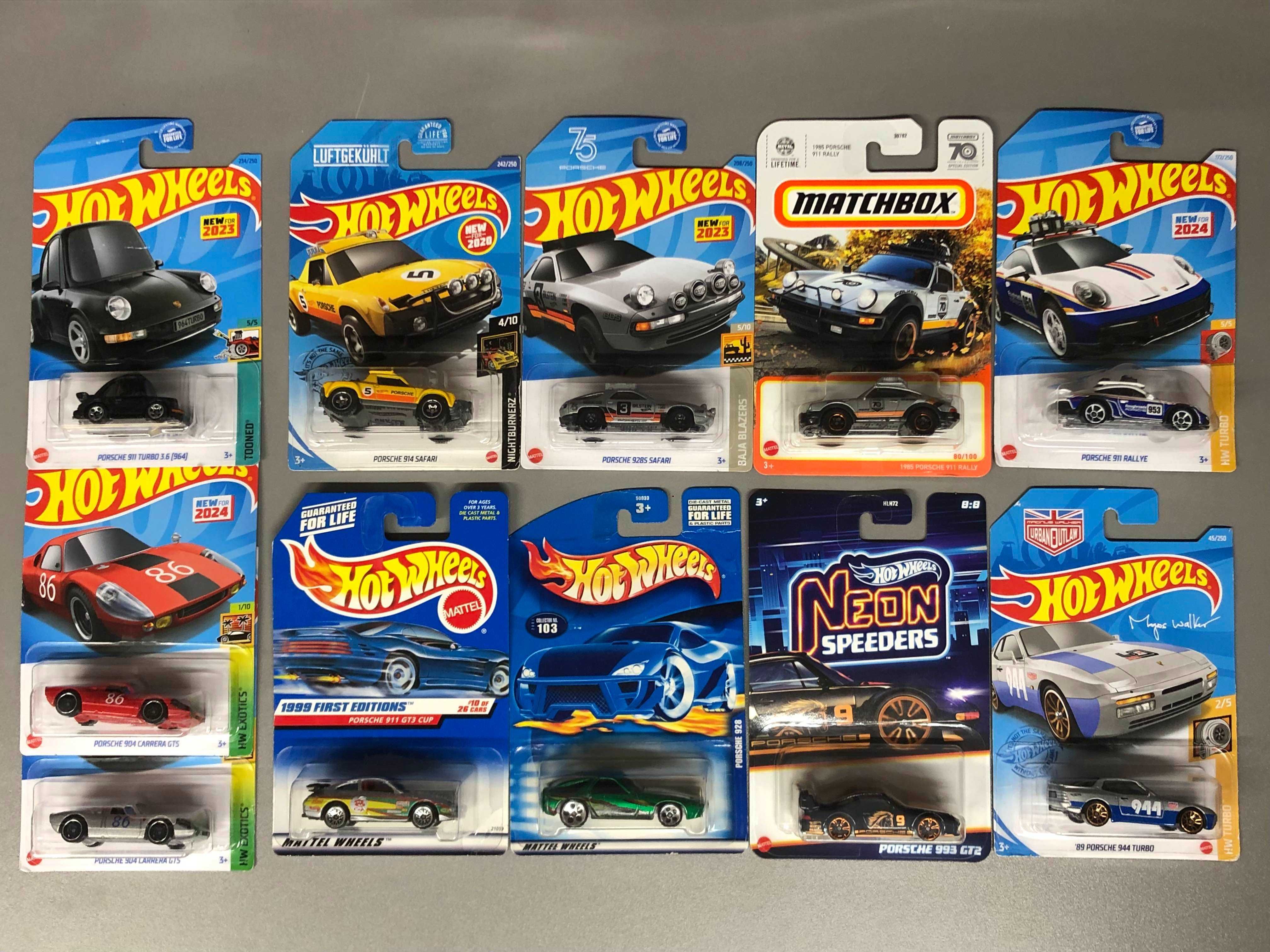 Масштабні моделі Hot Wheels - Porsche (main, Premium, RLC)