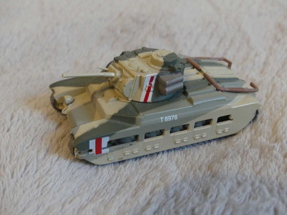 Model czołgu Matilda 1:72