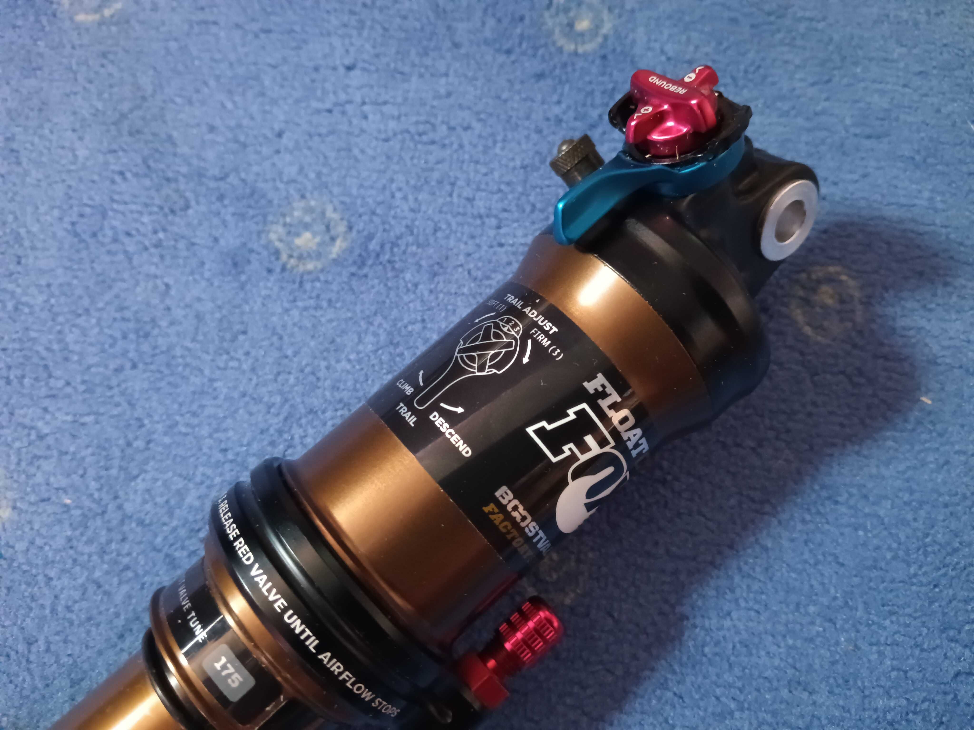 Fox Float CTD Factory Kashima