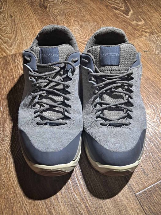 Кросівки LOWA malta gtx 42