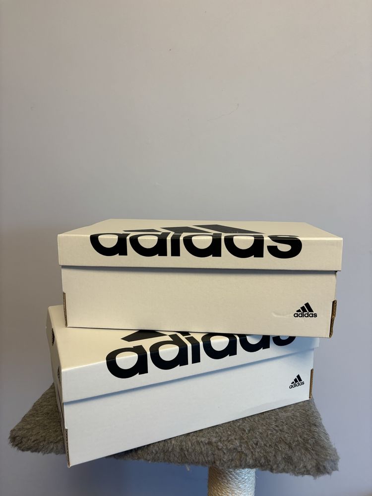 Кросівки Adidas RUNFALCON 39-40 розмір, унісекс