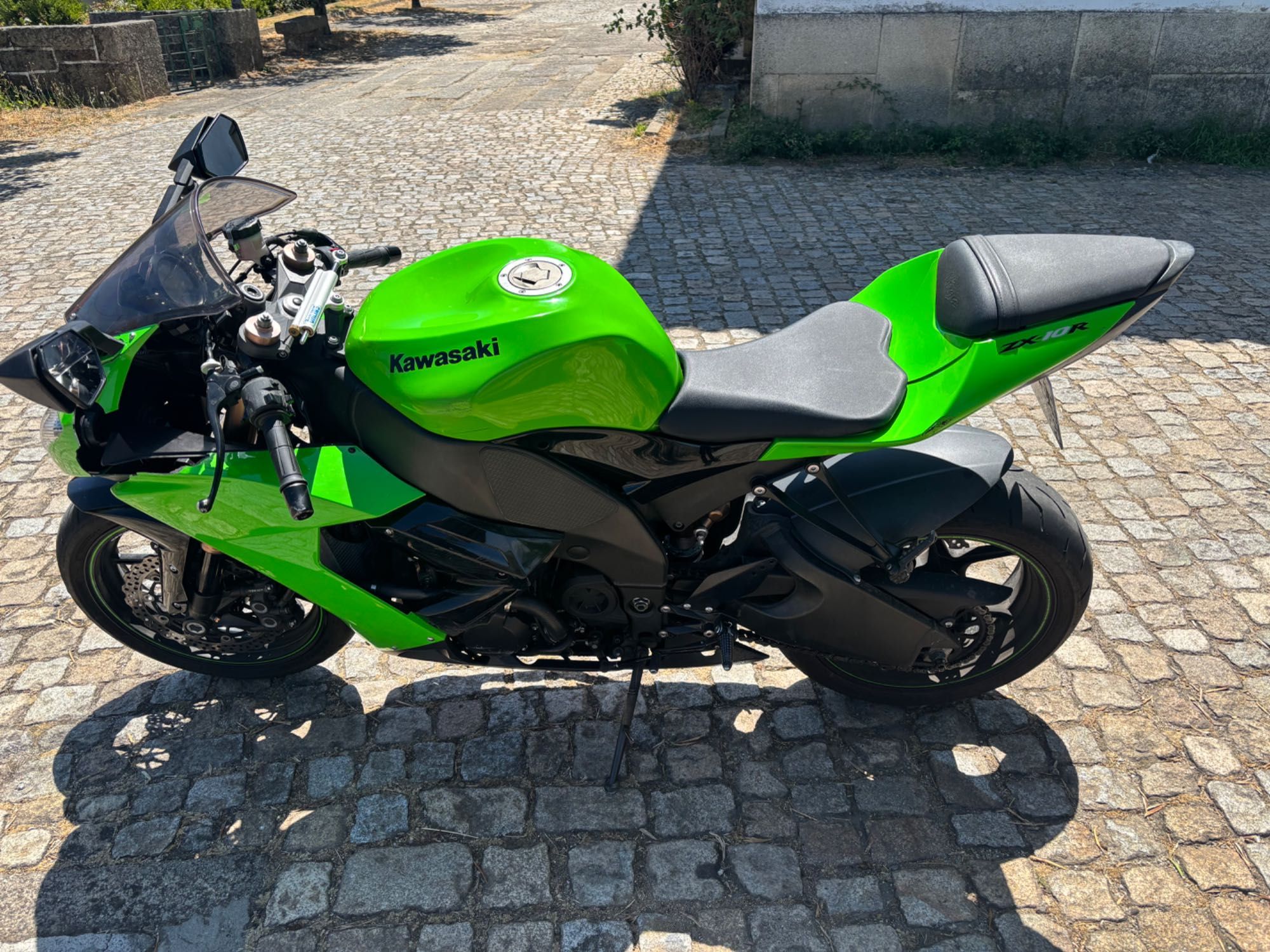 Kawasaki ninja zx10r 2008