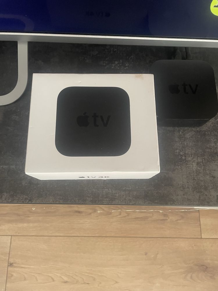 Aple tv 4k A1842