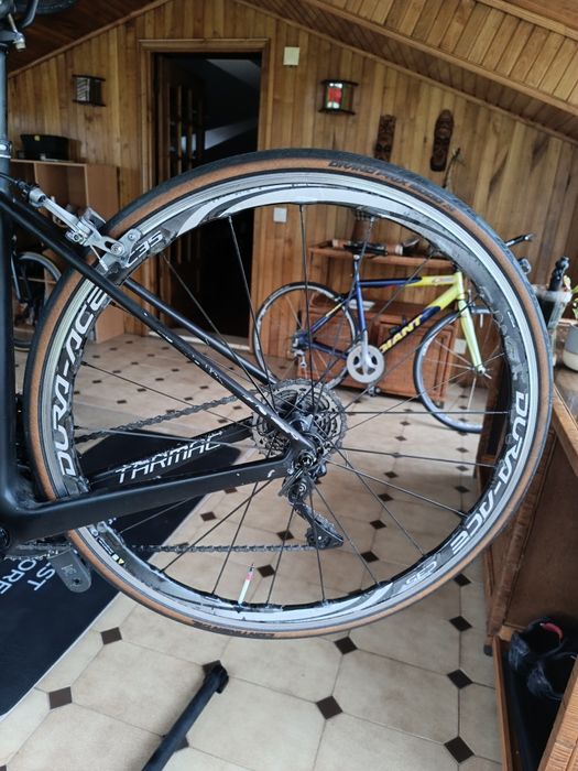 Conjunto de rodas Dura Ace C35 e C24