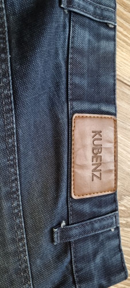 Spodnie jeansowe Kubenz