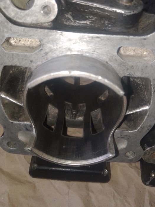 Поршнева ,циліндри головки .Gilera 64mm