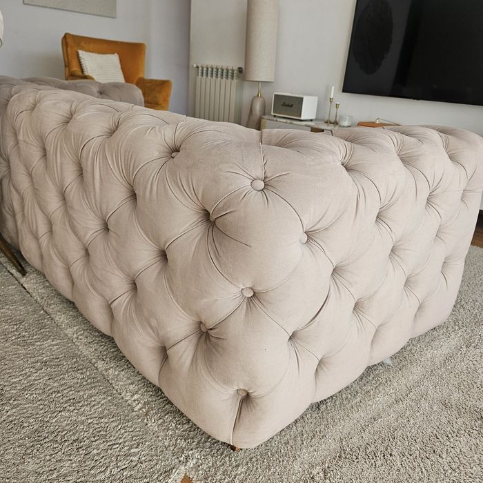 Sofa + banco capitone