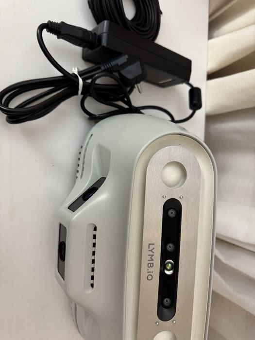 Consola de jogos físicos LYMB ONE da LYMB.iO.