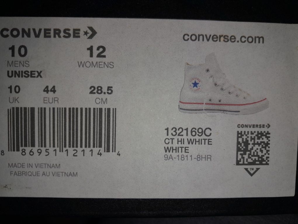 Converse кроссовки продам,не дорого