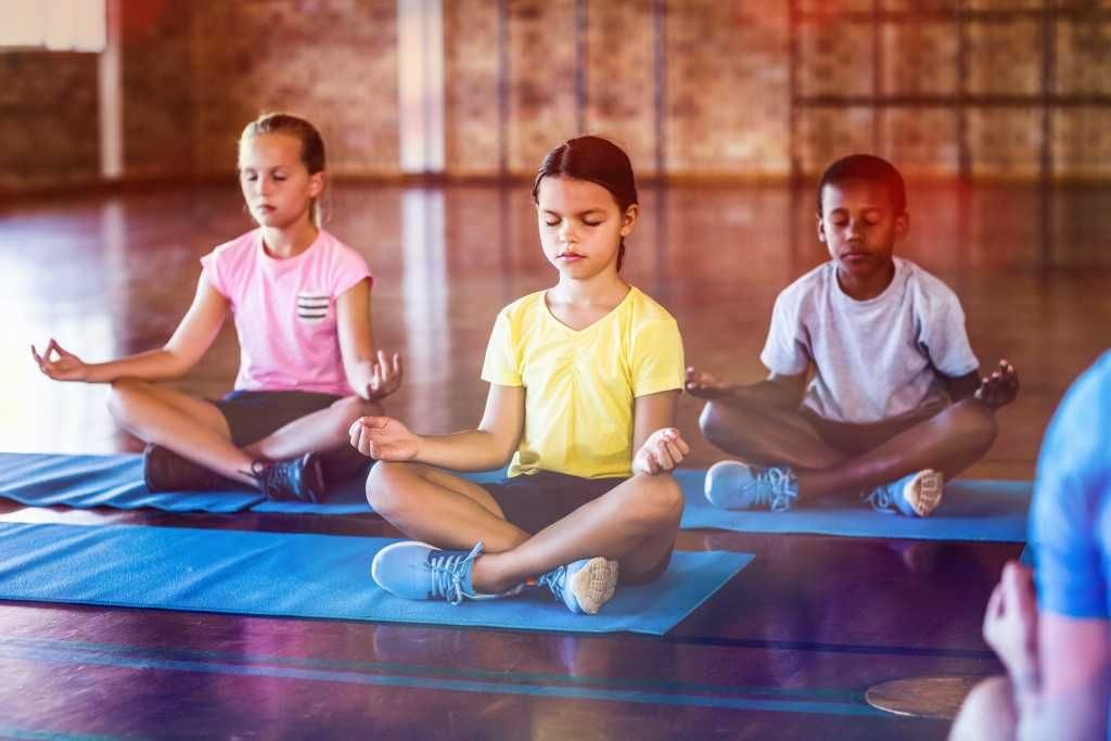 Yoga e Meditação para crianças até os 16anos