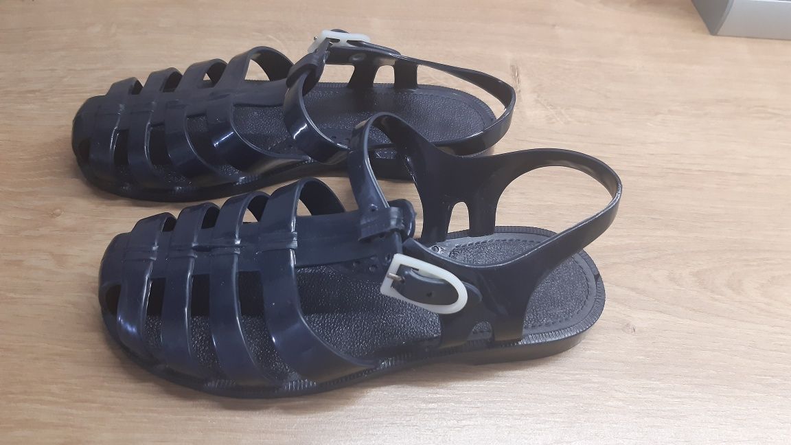 Buty sandały gumowe włoskie 31