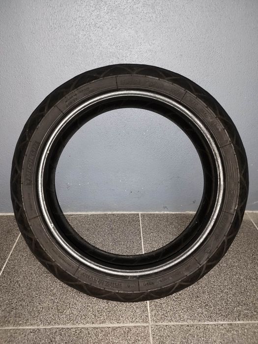 Pneu Michelin Piloto City 130/60 r13