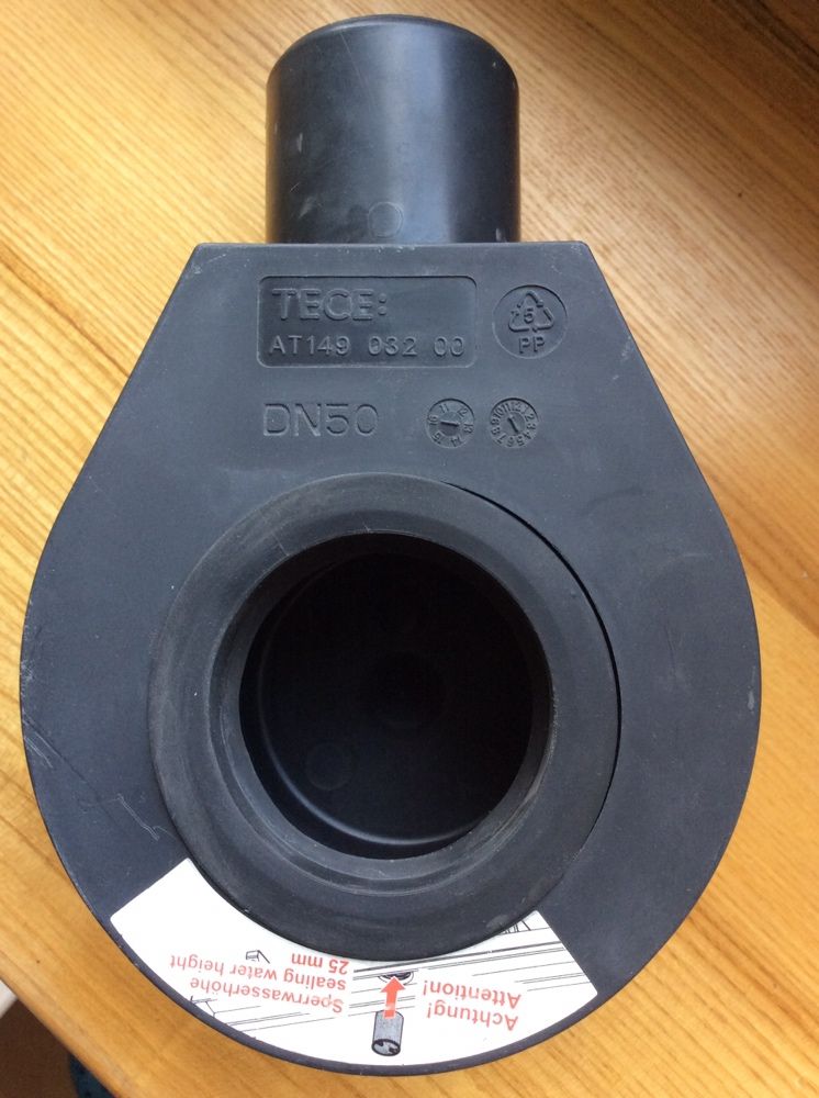 Tece Drainline kolano odpływowe z syfonem
