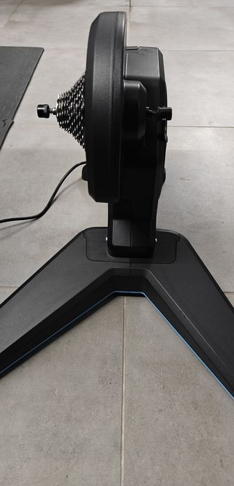 Trenażer Garmin Tacx Flux 2 Smart T2980