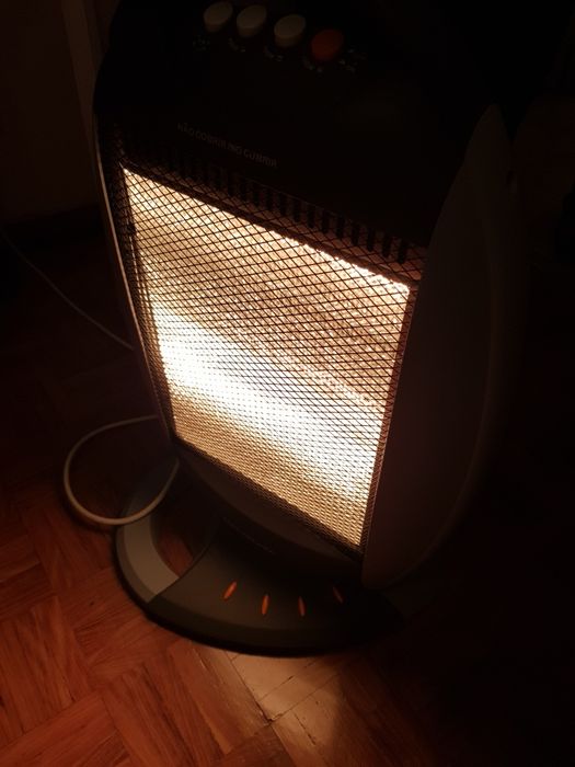 Aquecedor Halogeneo Eletronia Modelo HM12