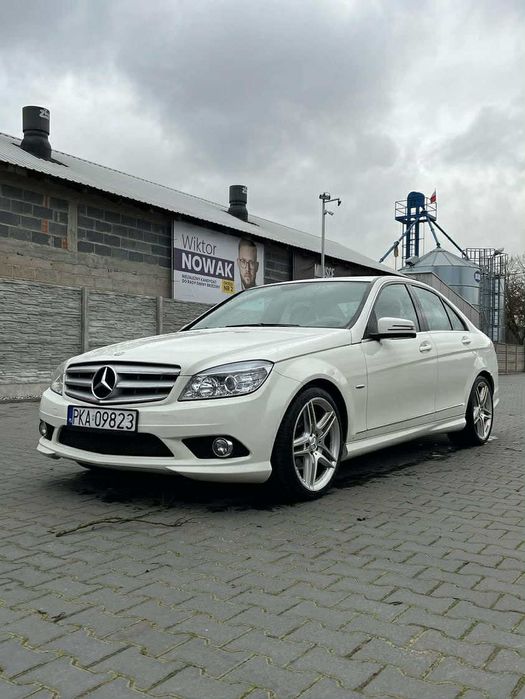 Mercedes Benz AMG C200 kompressor 1.8 183km
