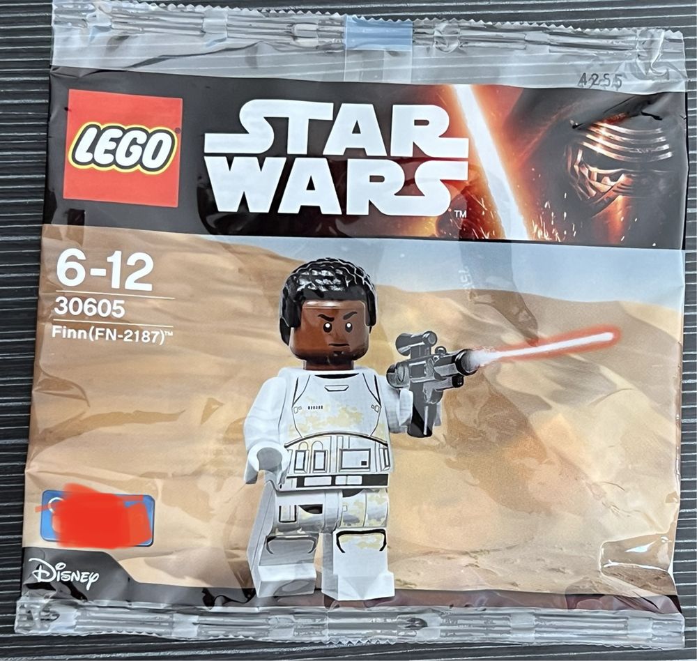 Vendo lego polybag 30605 Finn selado