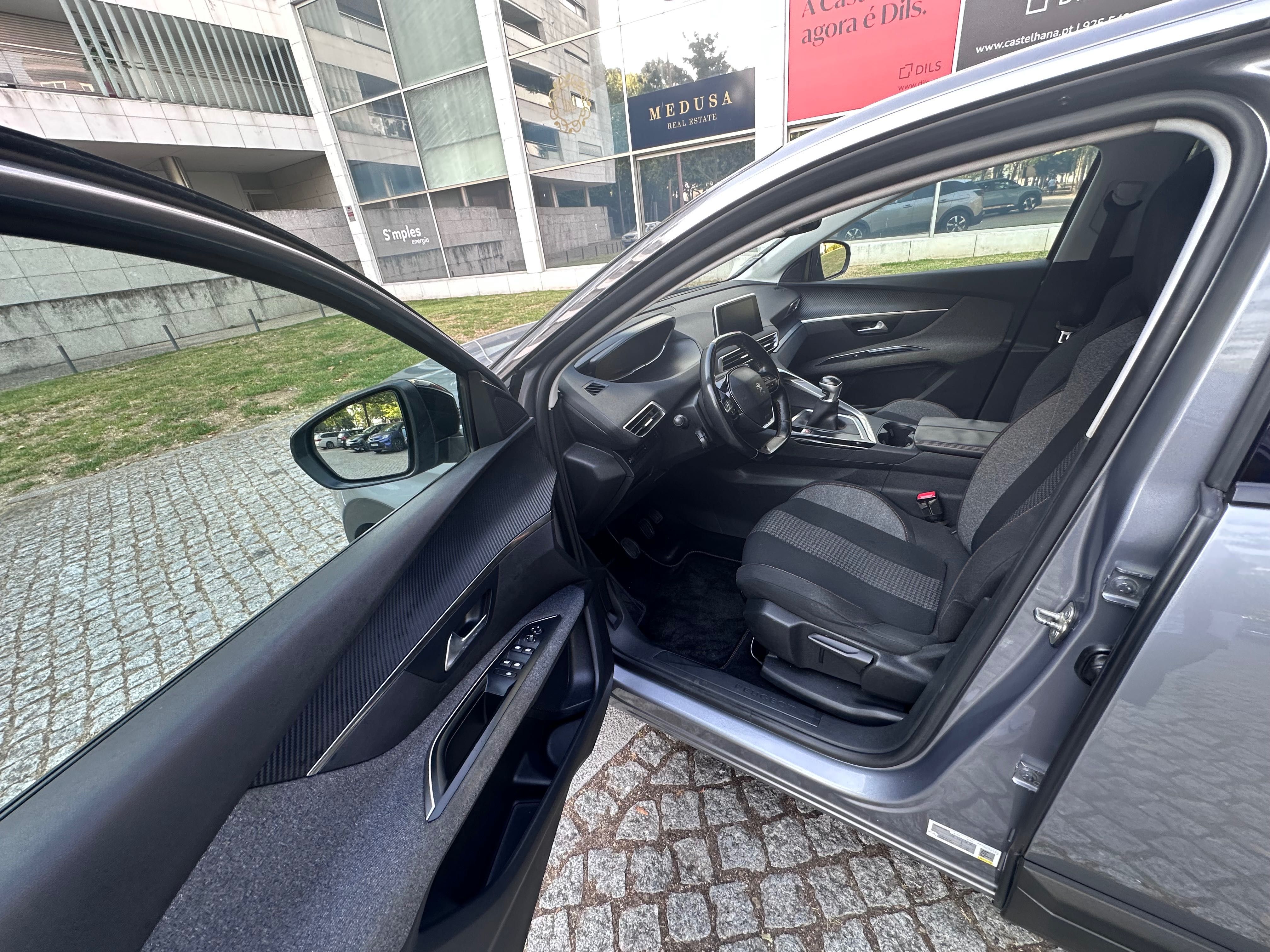 Peugeot 3008 1.6BlueHDi
