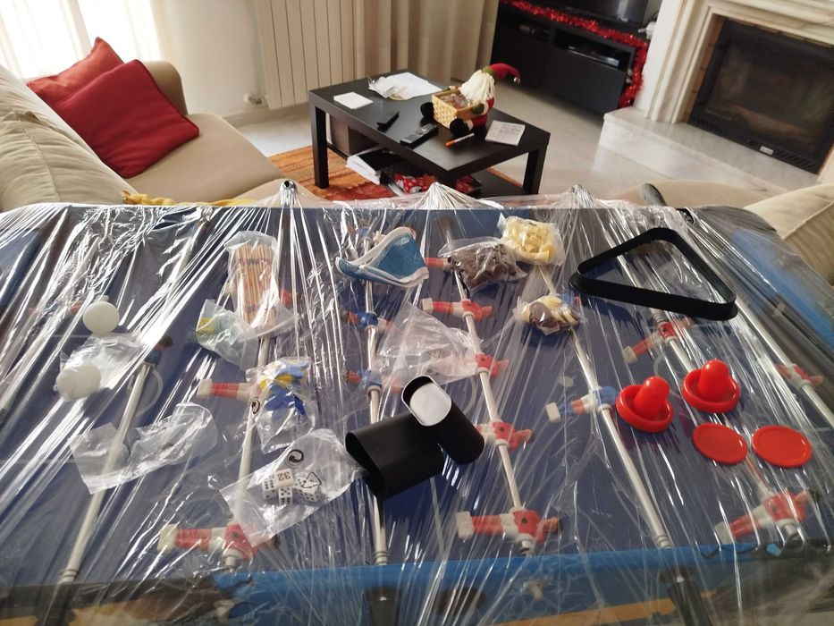 Mesa multi jogos em excelente estado