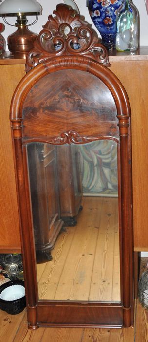 Lustro w stylu Biedermeier 141 cm. x 50 cm.  x 6 cm.