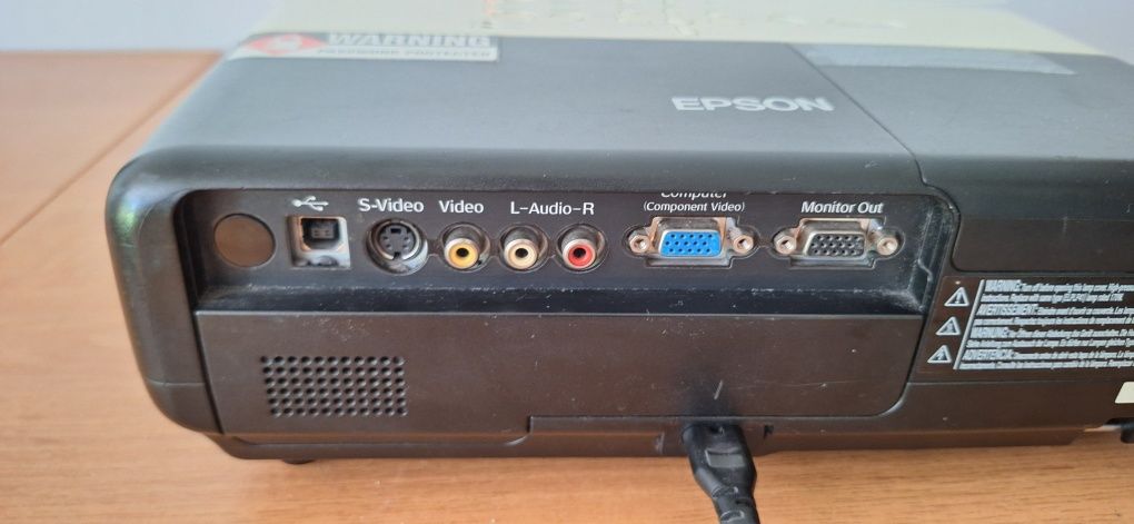 Epson EMP-S52 projektor