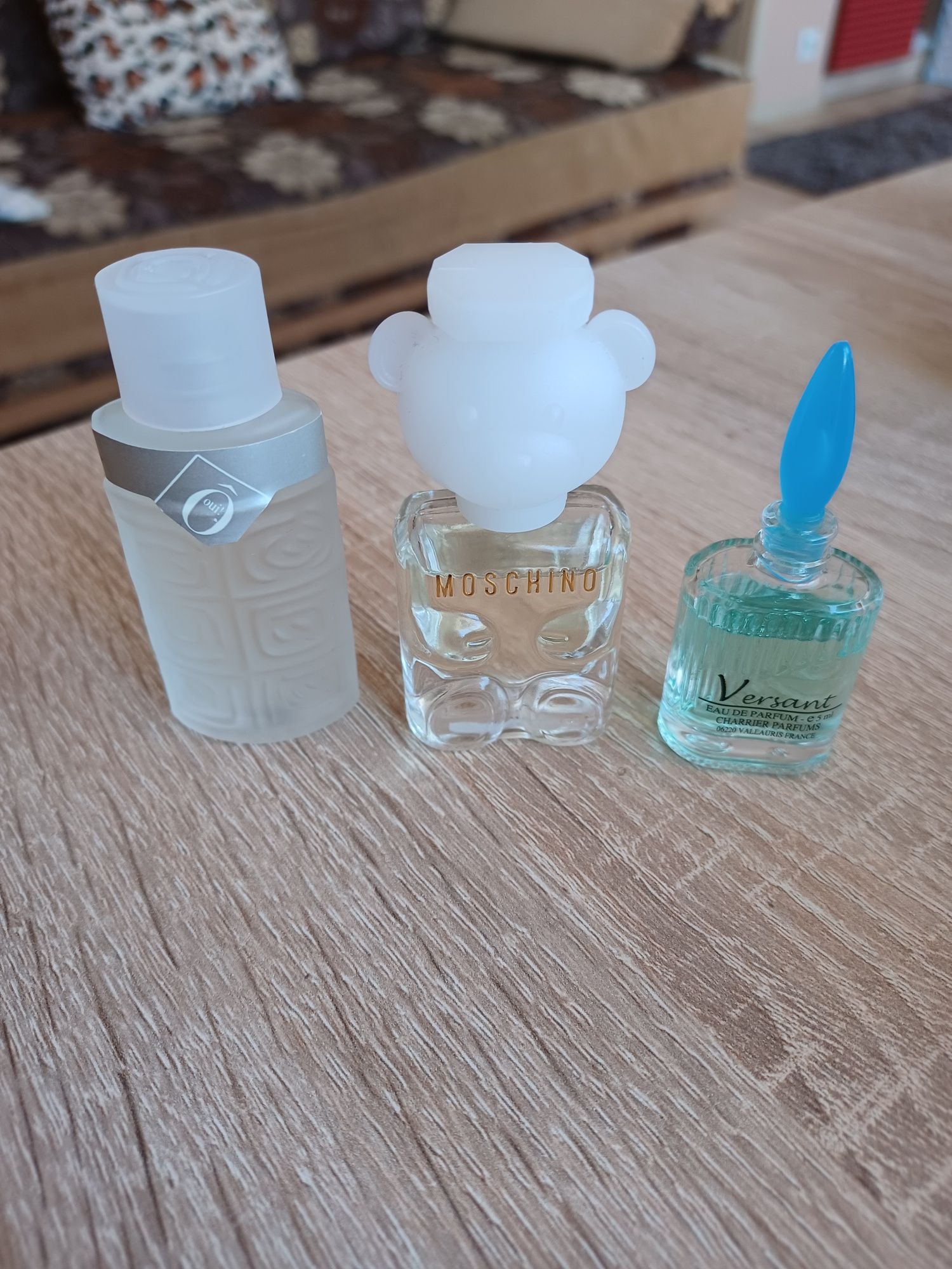 Miniaturki perfum 3sztuki orginalne.  .