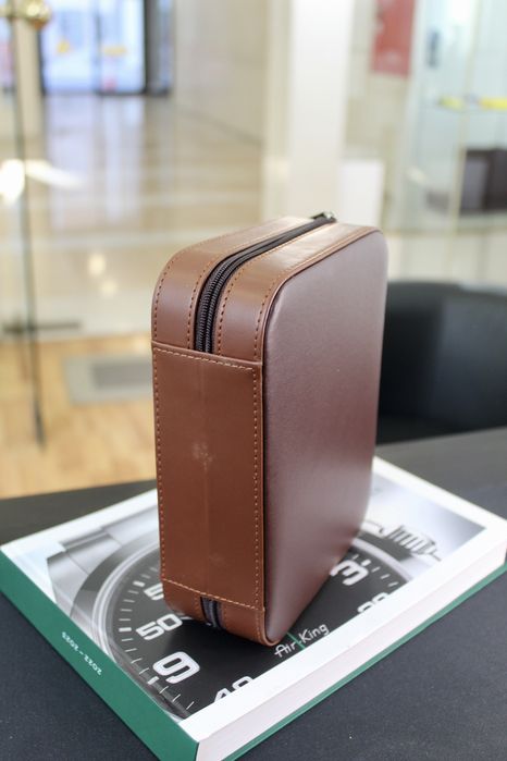 Bolsa para 4 Relógios