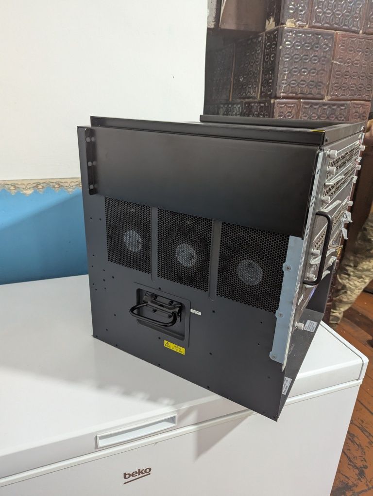 Продам мережевий комутутор Cisco Catalyst 6500e