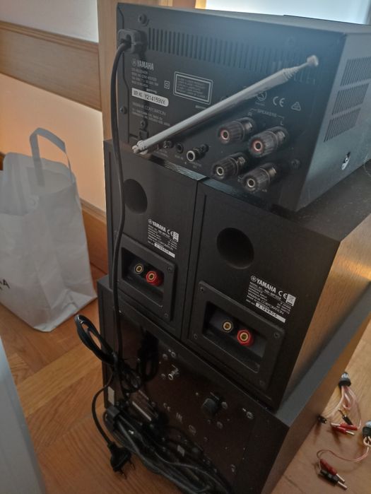 Wieża Yamaha i subwoofer
