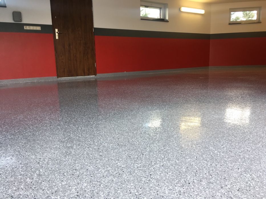 Hydroizolacje żywiczne na balkony i tarasy ,posadzki żywiczne .