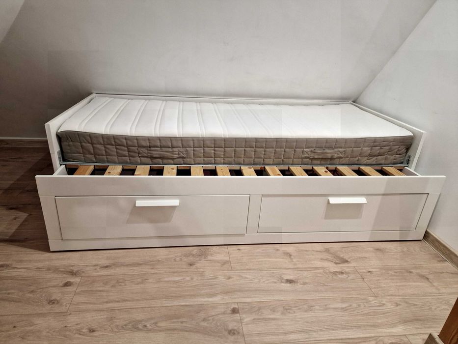 Łóżko/ leżanka IKEA BRIMNES- 2 szuflady , 1 materac. 80x200