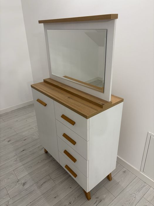 Komoda Sven S8 wraz z lustrem
