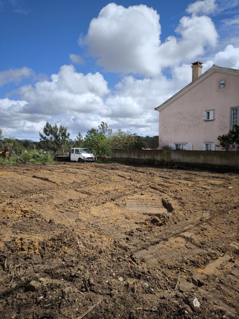 Vende se terreno em pinhal do general pronto a construir