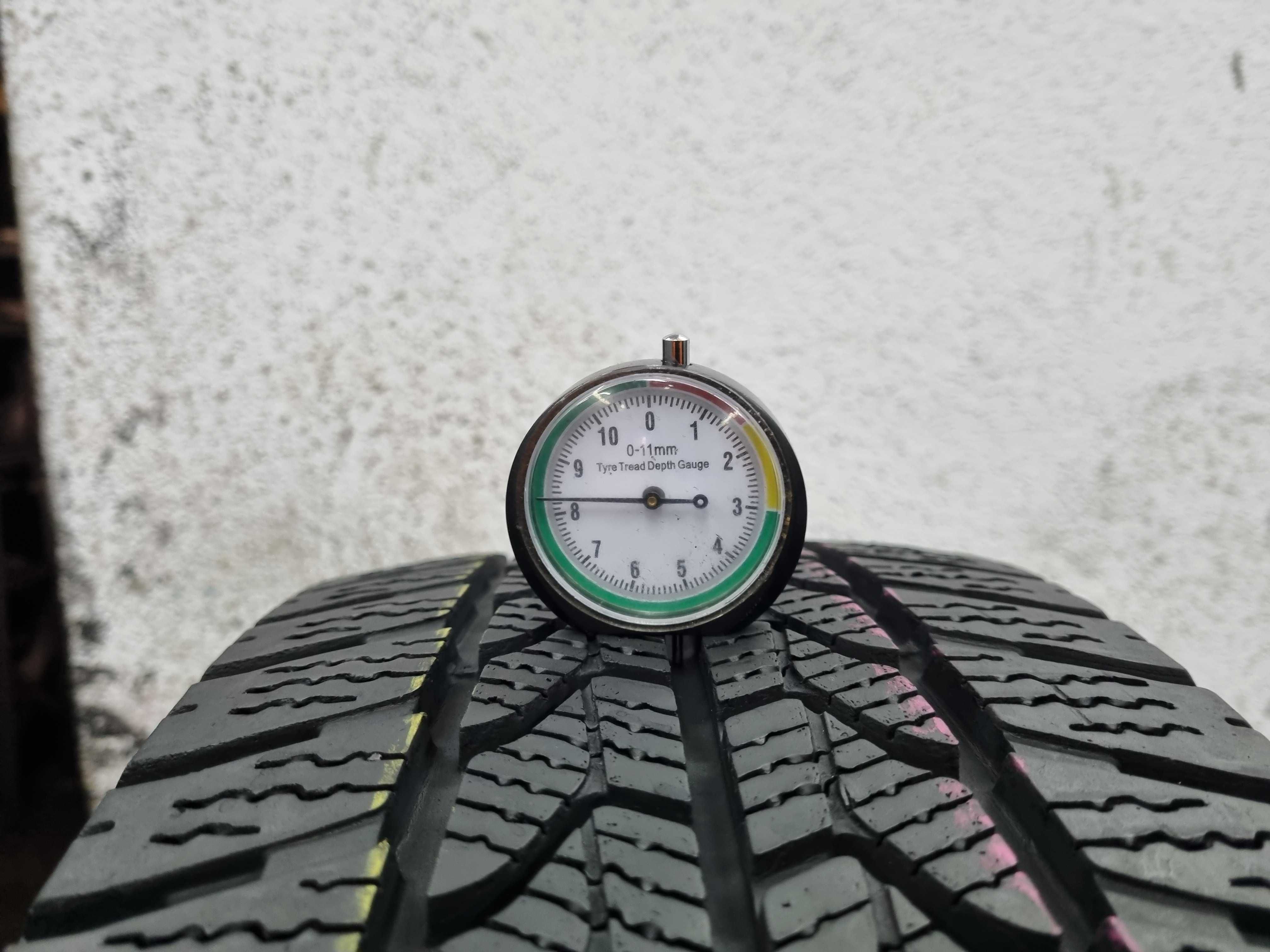 215/65/16C 109/107T Goodyear UltraGripCargo D.4621