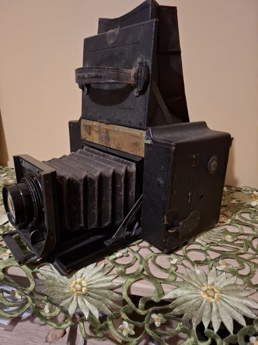 Aparat retro Graflex 3.A.