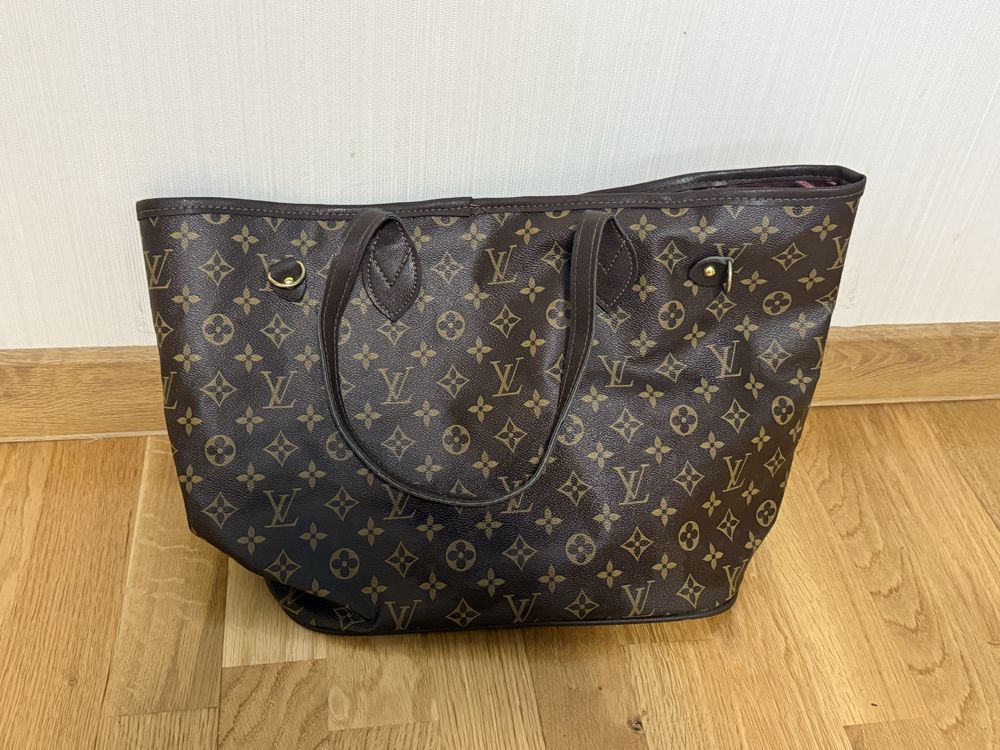 Louis Vuitton жіноча сумка