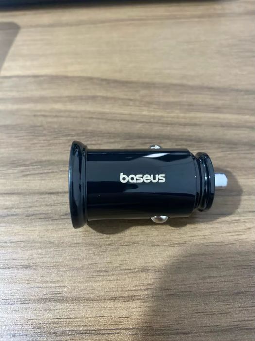 Автозарядка в прикурювач Baseus 30W