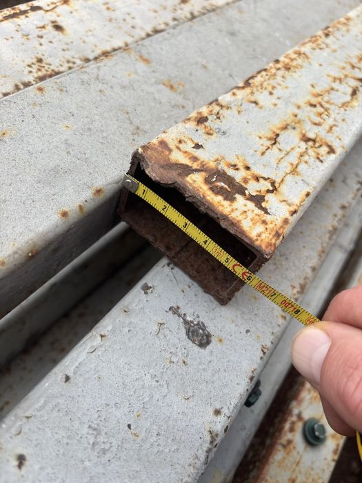 Труба профільна 60х40 мм від 4 до 6  мм.