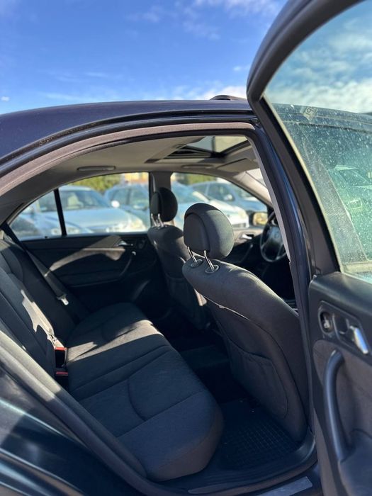 Mercedes C 203 2.0 kompressor/automat/klima