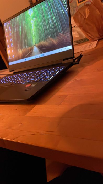 HP Victus 16 R7  RTX4060 16GB 512Gb nvme W11 GWARANCJA