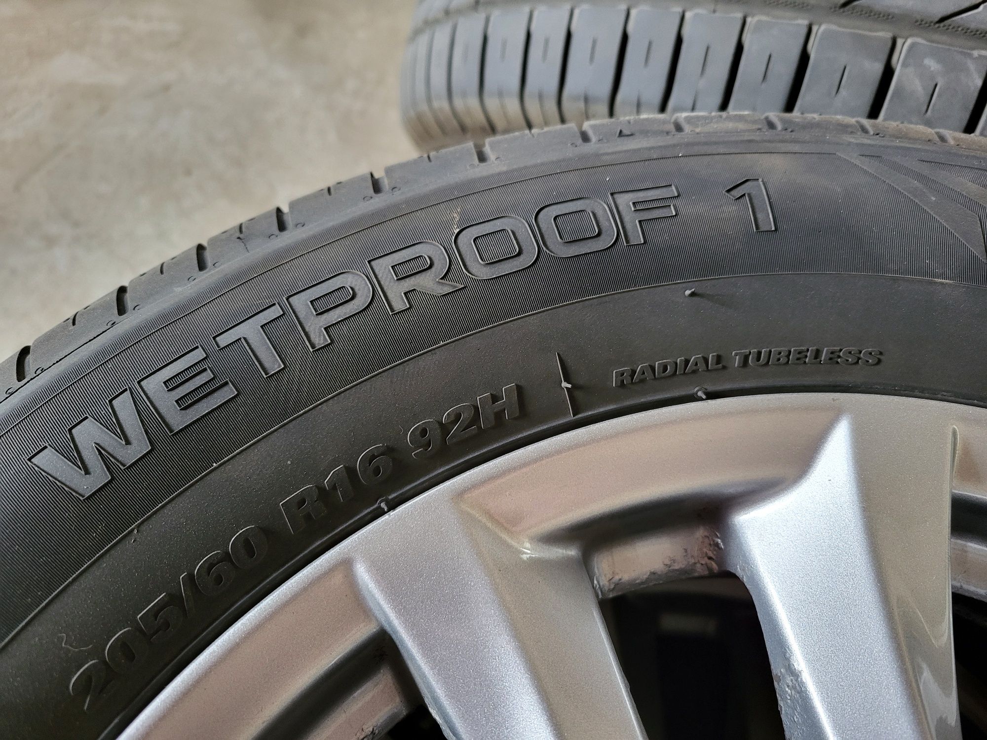 4 x opony letnie NOKIAN WETPROOF 1 205/60 R16 2024