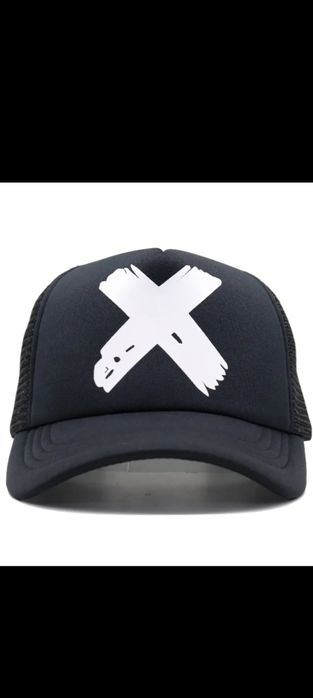 Letnia z siatką z tyłu