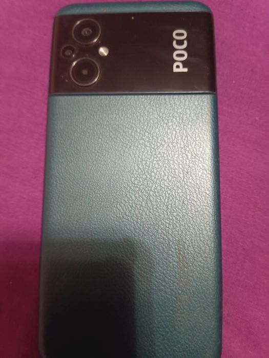 Продам телефон Poco M5