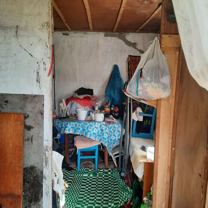 Продаётся дача 4 соток 


---

Продаётся дача в