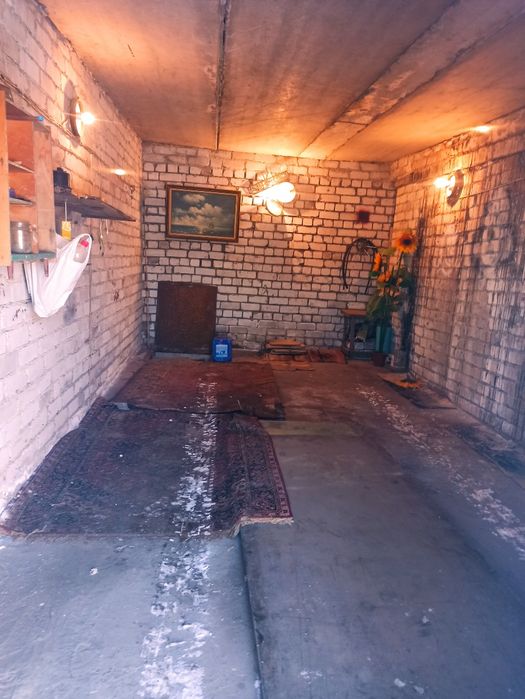 Продам  гараж на пожежній частині