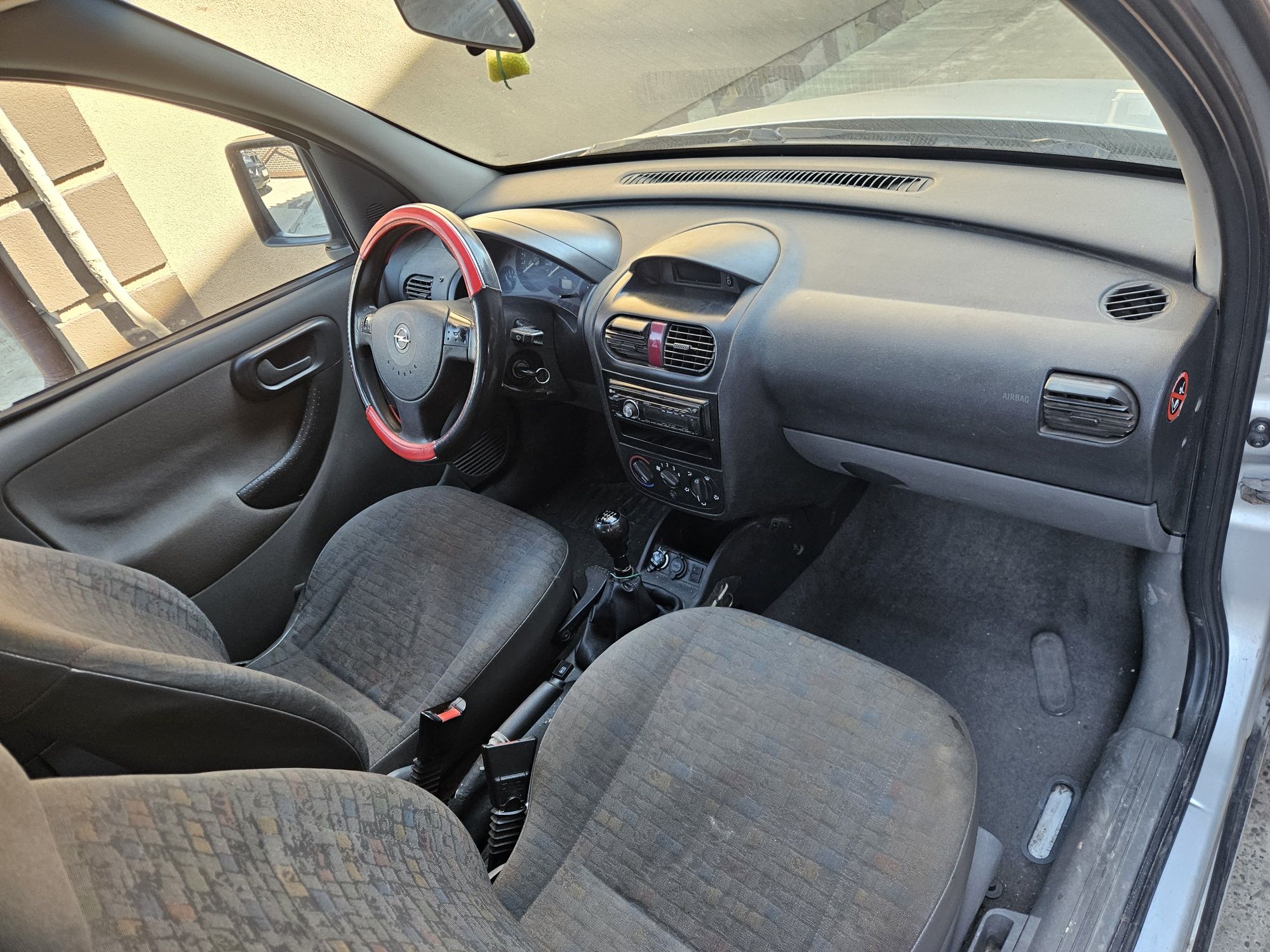 Розбирається Опель Комбо Ц Opel Combo C 1.6 бензин інжектор Z16SE