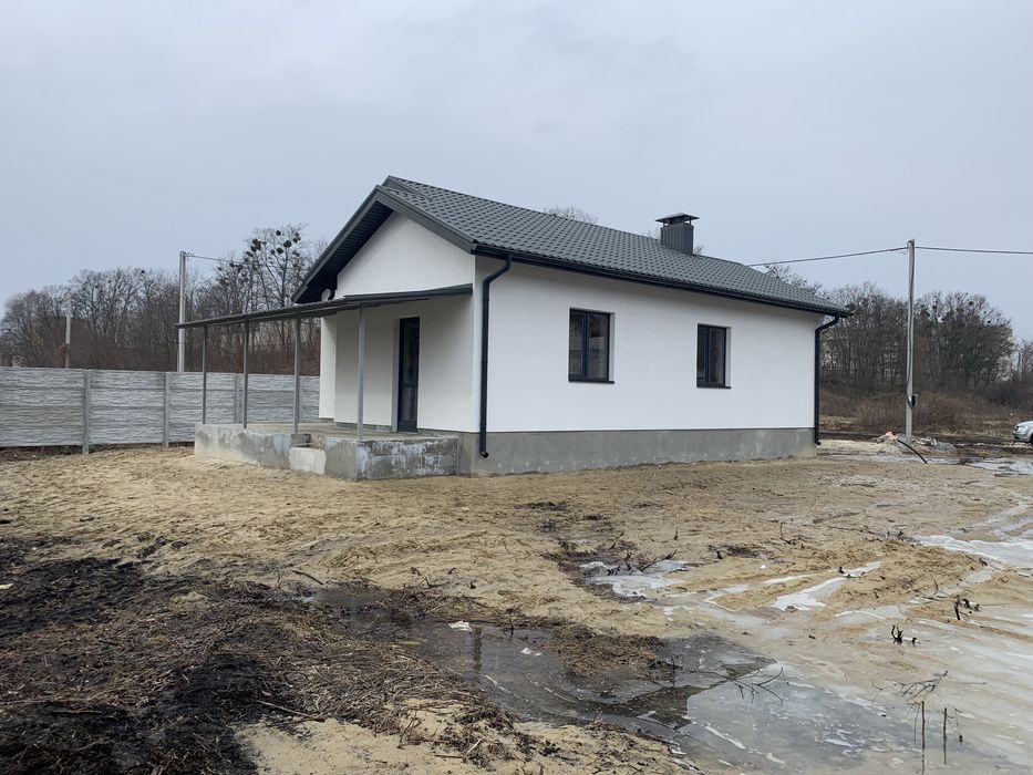 Продам дім 60 кв 2 кім біля лісу озера школа в Гнідин Гнедин