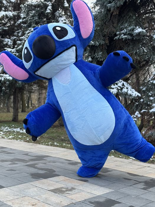 Лабубу,Капибара,Гусь,Стич,Зайка,Панда,Патрон,Мишка,Поздравление