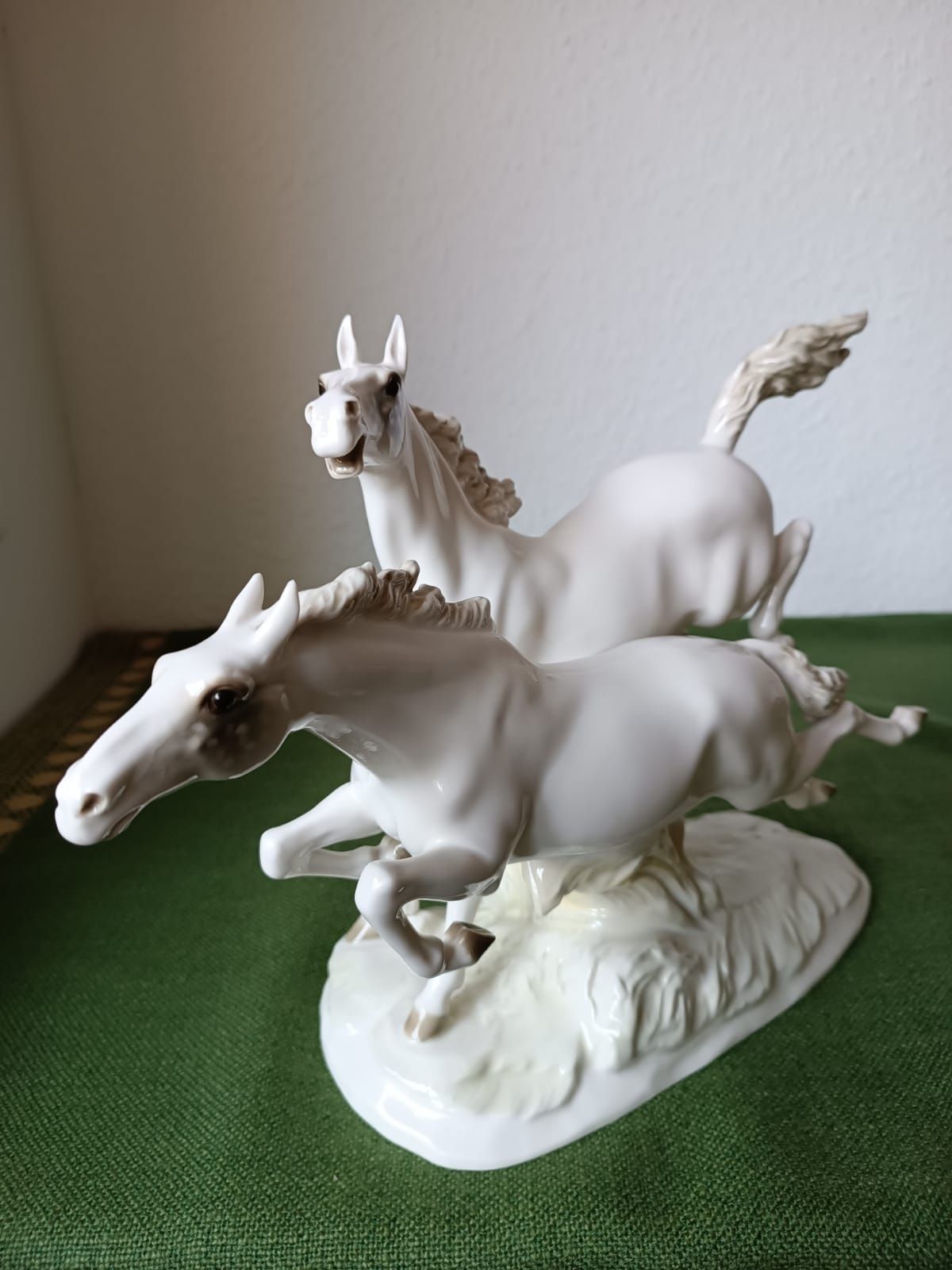 Konie w biegu porcelana Hutschenreuther Selb