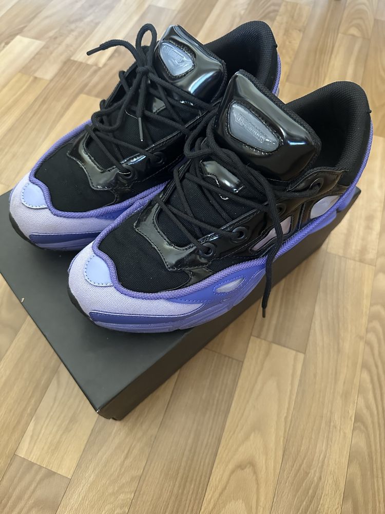 Кроссовки adidas raf simons ozweego